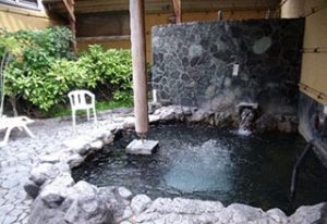 みなと花の湯露天風呂